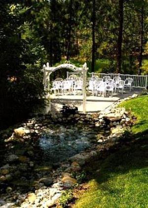 River Cove Elegant Waterfront Bed & Breakfast Bed & Breakfast Post Falls Bagian luar foto