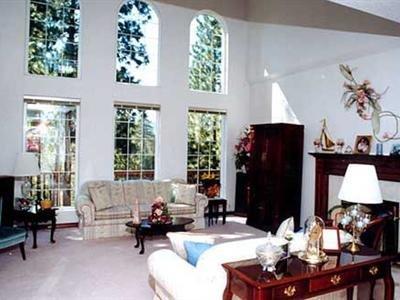River Cove Elegant Waterfront Bed & Breakfast Post Falls Bagian luar foto