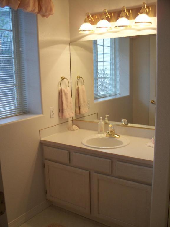 River Cove Elegant Waterfront Bed & Breakfast Post Falls Ruang foto
