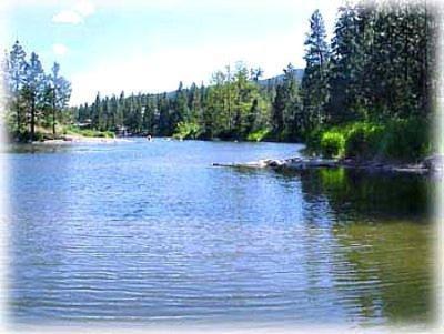 River Cove Elegant Waterfront Bed & Breakfast Post Falls Bagian luar foto